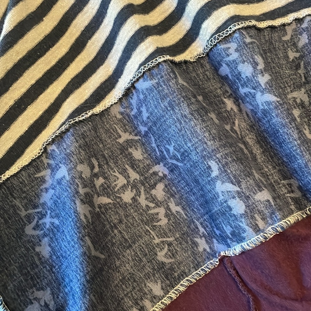 Size small unique dress - Picture 10 of 10